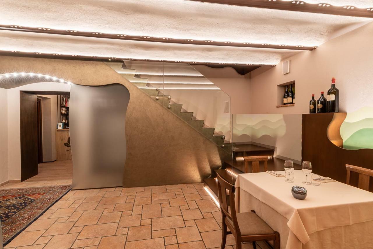 Il Vigneto Guest House Roddi Luaran gambar
