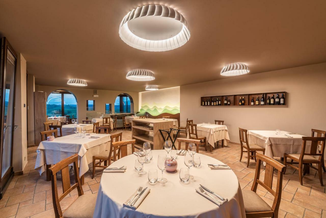 Il Vigneto Guest House Roddi Luaran gambar