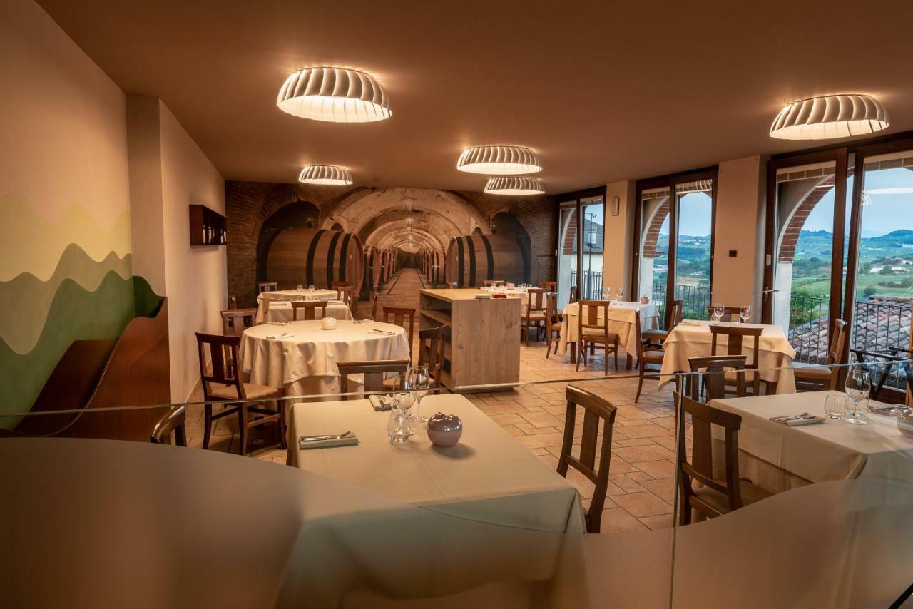 Il Vigneto Guest House Roddi Luaran gambar